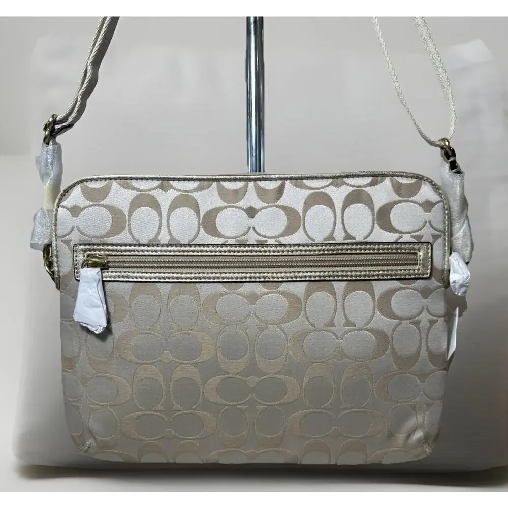 NEW Rare Coach Daisy Applique iPad / Tablet Crossbody Case # F63818